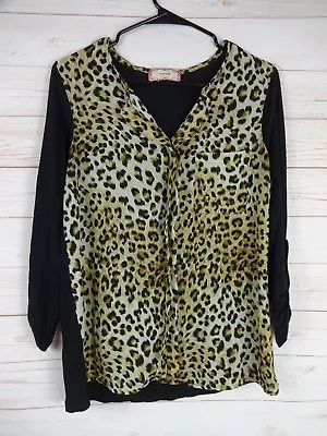 C'est La Vie Womens Cheetah Print And Black Sleeves Size S Shirt  • $7.19