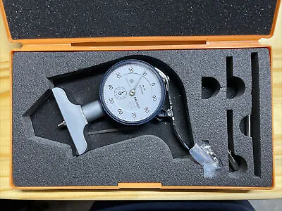 Mitutoyo 0-200mm Dial Depth Gage 0.01mm Graduation Made In Japan 7211 • $120