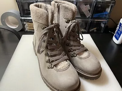 Crown Vintage Antigo Hiker Boots Women's Size 7 1/2 M • $25