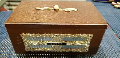 $30 • Buy Vintage Crown HT460 Jewel Box Transistor Radio Jewelry Trinket Box  1963