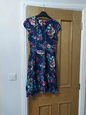 Warehouse Floral Tea Dress Size 8 • £4.50