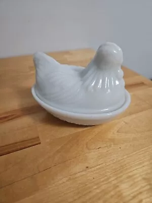 Vintage Milk Glass Hen On Nest Chicken Candy Dish Collectiable • $9