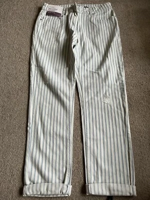 £8 • Buy Next Ladies Jeans Relaxed Skinny Mid Rise Size 10