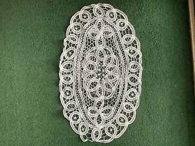 £4 • Buy Set Of 2 Lace Table Mats 12”x18”