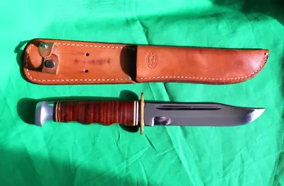 Vintage Ka-bar 1207 Usa Knife (mint Condition) With Kabar Leather Sheath • $150