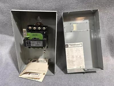 GE Magnetic Contactor CR205C102 3 Poles Nema Size 1 / 200 Line 600V MAX 60HZ • $65