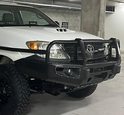 Overland Bullbar For TOYOTA HILUX 2005-2011 Airbag ADR Approved Gloss Black Powd • $950