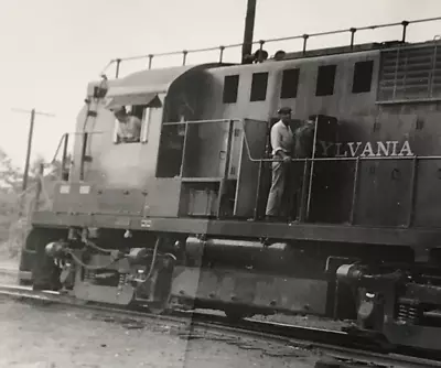 Pennsylvania Railroad PRR #8619 DL-701 ALCO Locomotive Train Photo Hagerstown MD • $9.99