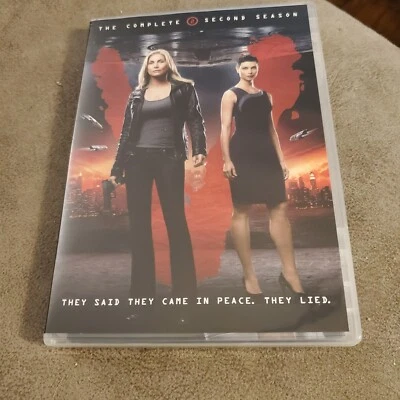 $6.39 • Buy V The Complete Series 2  On 2 Discs 2011