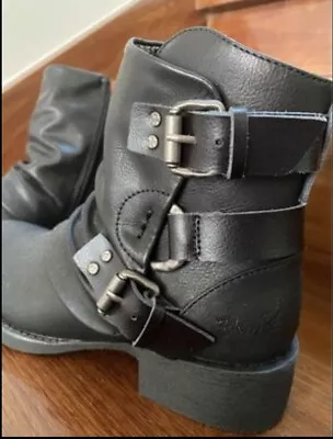 Womens Blow Fish Black Ankle Boots  Size 6 Zip Buckle Bnib  Vegan • $45