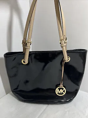 Michael Kors Jet Set Medium Leather Tote • $51