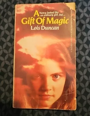 A Gift Of Magic By Lois Duncan (1972 Paperback) Pocket Book Has Some Wear • $2.99