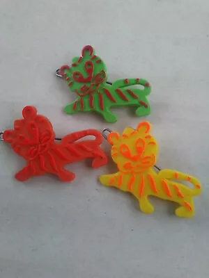 (2) Vintage 1970's Hair Clip Barrette TIGER CUB Plastic *YOU CHOOSE COLOR* Ii • $10