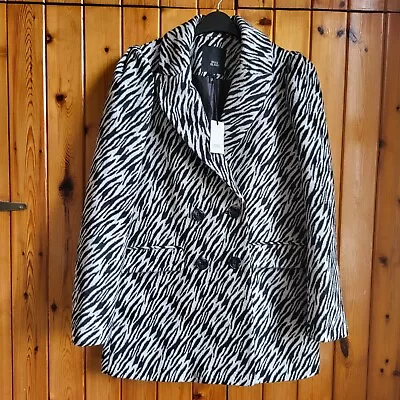 River Island Zebra Print Double Breasted Coat Size UK 10 Colour White/Black  • £30