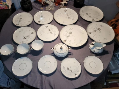 $22 • Buy Eschenbach Bavaria Baronet China Silver Arbor 18 Piece Set