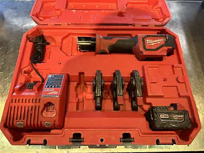 Milwaukee 2674-22C M18 Short Throw Press Tool Kit With PEX Crimp Jaws  NICE!!^ • $50