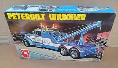 AMT Peterbilt Wrecker Tow Truck 1:25 Issued 1972 MANY PARTS KIT Model T522 • $42