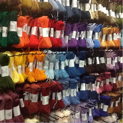 Appletons Tapestry Wool Skeins 10m 4 Ply British Yarn Shades 561 - 998 • £0.99