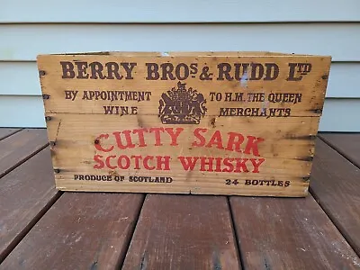 VINTAGE  SCOTCH WHISKEY WOODEN CRATE WOOD BOX Cutty Sark NEW YORK • $59.99