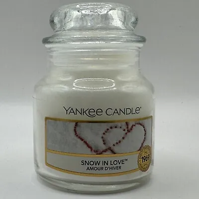 Yankee Candle Small Jar 104 G Snow In Love Brand New White • £6.78