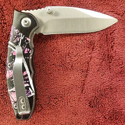 Muddy Girl Brand Folding Pocket Knife Camo Camouflaged • $16.95