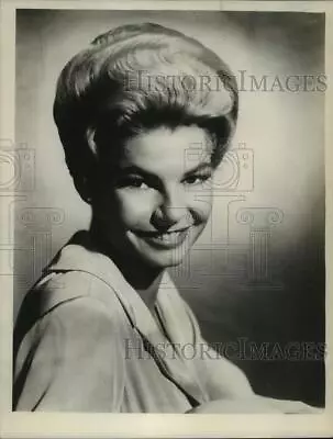 1962 Press Photo Mary Peach Co-starring In  A Gathering Of Eagles  • $24.88