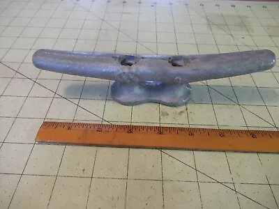VINTAGE LARGE BOAT DOCK CLEAT  8” Wilcox Crittenden • $40