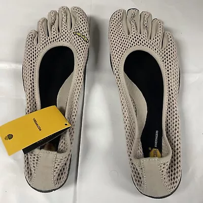 Vibram Women’s Eco Shoes Silver EU 41 US 9 • $54.99