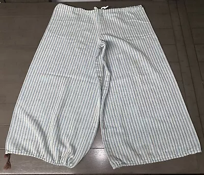 K4 Medieval Renaissance Fair Viking Pants Costume Lg Blue White Striped Wide Leg • $18.88