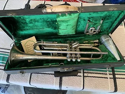 Antique 1928 C.G.Conn 22B Elkhart Trumpet #257417 • $500