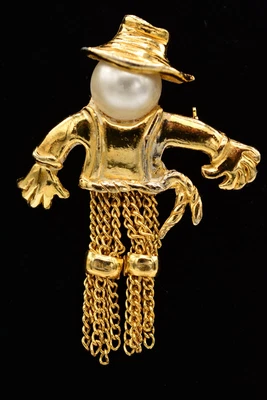 Vintage Scarecrow Pin Brooch Pearl Multi-Chain Fringe Gold Fall Autumn 80s BinAC • $17.56