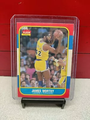 1986-87 Fleer Basketball - #131 James Worthy • $9.99