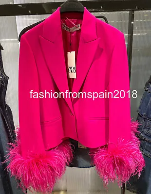 Zara Woman Barbie Cropped Blazer With Feathers Jacket Neon Fuchsia Size Small • £135.99