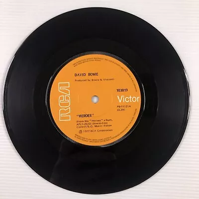 David Bowie - Heroes / V - 2 Schneider 103019 7  Vinyl Record Single - 1977 VGC • $14.95