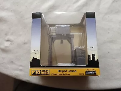 A Model Deport Crane In N Gauge By Graham Farish Boxed • £12.70