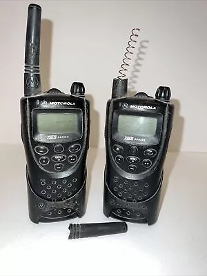 Motorola UHF Portable 6-Channel Two-Way Radio Walkie Talkie ~PARTS ~ • $29.99