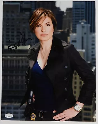 Mariska Hargitay Law And Order SVU Signed JSA Autograph Photo 11 X 14 • $399.99