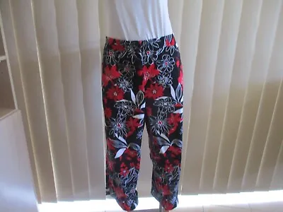 Millers Pants 18 Floral Stretch Black White & Red Top Stitch Waist Non Stretch • $7.83