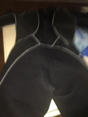 $19 • Buy BARE Wetsuit Womens MM 2mm With Clay Creek Bag & Size 8 Foot Wear