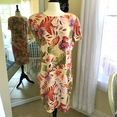 Vintage  Maggie London 100% Silk Short Sleeve Sheath Dress Size 10 Peach Floral • $27