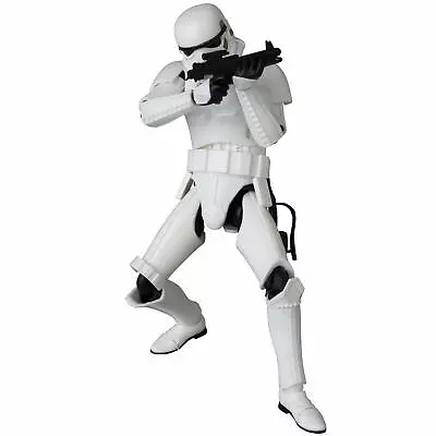 MAFEX Star Wars Stormtrooper Action Figure • $40.79