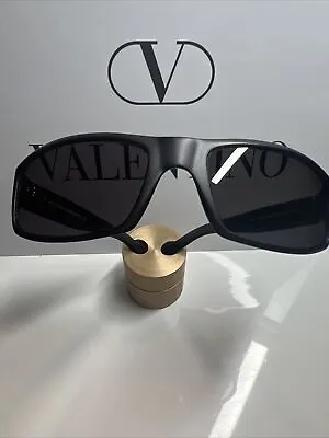 Rare Valentino 1099/S 930 BN Sunglasses • $130