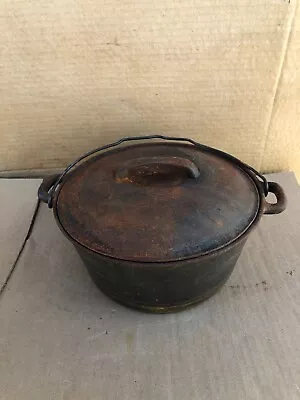 Vintage Wkm Xx 4.5 Qt Cast Iron Dutch Oven With Lid • $49.99