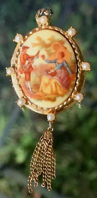 Vintage : La Rein Fragonard Locket Pendant Framed W/Pearls & Tassel On Gold Tone • $11.11