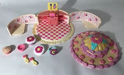 Little Sisters Miss Party Surprise Baking Party Playset Cupcake Lot Toybiz 1999 • $17.14