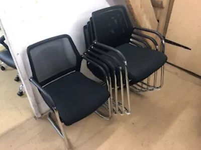 Cantilever Chrome Meeting Chairs • £102