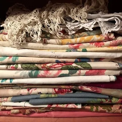 VINTAGE FABRIC BUNDLE  4 Large Pieces & Lace Sanderson Laura Ashley FLORAL FQ • £5