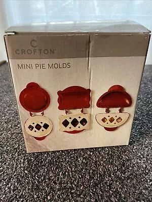 Crofton Mini Pie Molds • $9.99