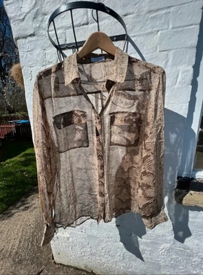 £25 • Buy Equipment Silk Sheer Snake Print Shirt Size L