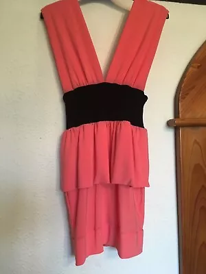 Kate Fearnley Summer Dress In Peach Size 8 With Black Bandeau Waste Design. • £14